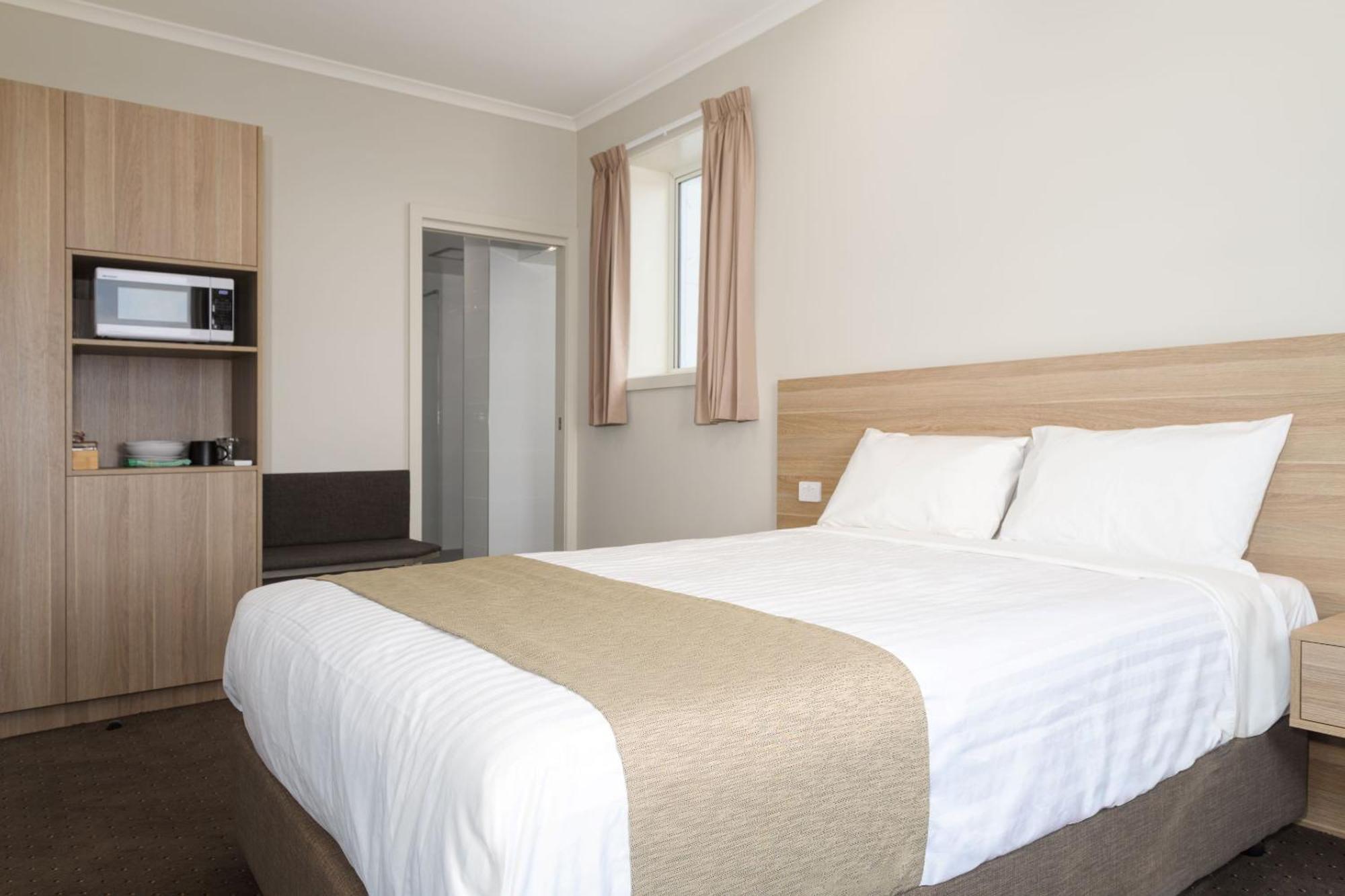 Somerset Hotel Luaran gambar