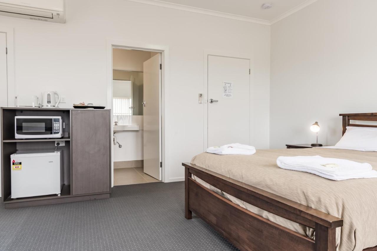 Somerset Hotel Luaran gambar